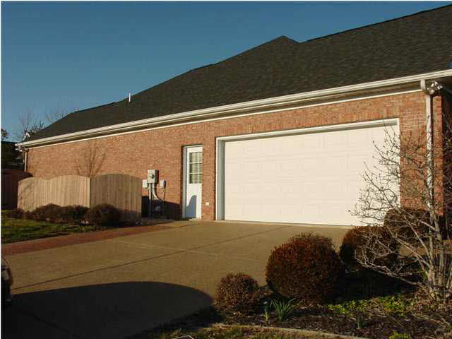 2455 Briarcliff Dr, Newburgh, IN 47630 photo 23