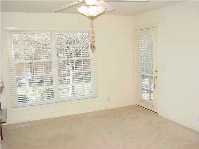 2455 Briarcliff Dr, Newburgh, IN 47630 photo 18