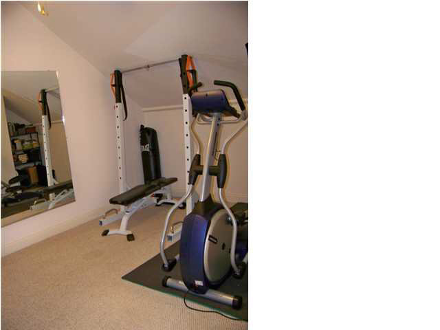 2433 Crosswalk Ln, Newburgh, IN 47630 photo 5