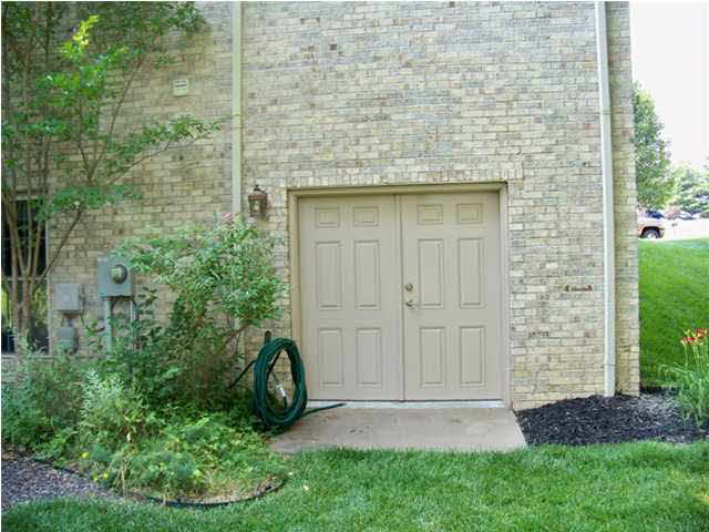 2433 Crosswalk Ln, Newburgh, IN 47630 photo 7