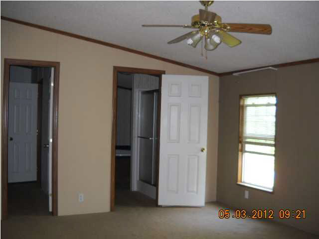 13181 N County Road 275 E, Chrisney, IN 47611 photo 4