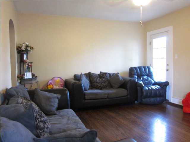 326 N Washington St, Dale, IN 47523 photo 4