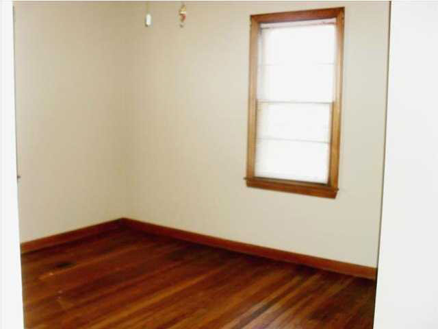 1308 S Third St, Boonville, IN 47601 photo 9