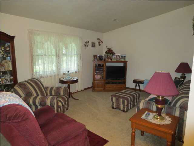 16273 N County Road 390 E, Lincoln City, IN 47552 photo 6
