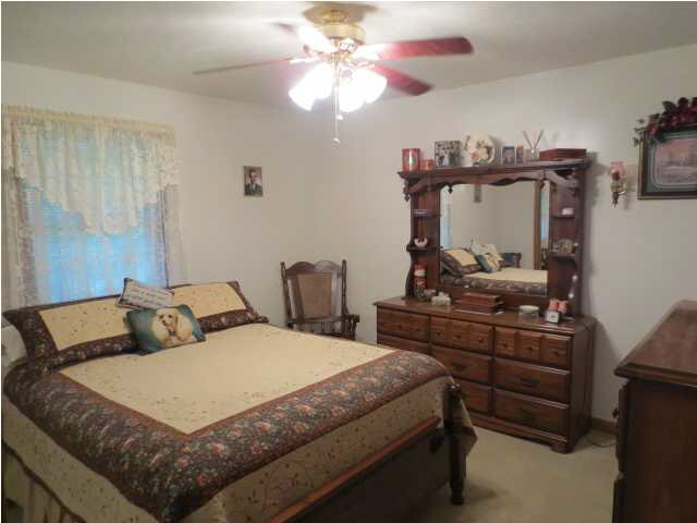 16273 N County Road 390 E, Lincoln City, IN 47552 photo 9
