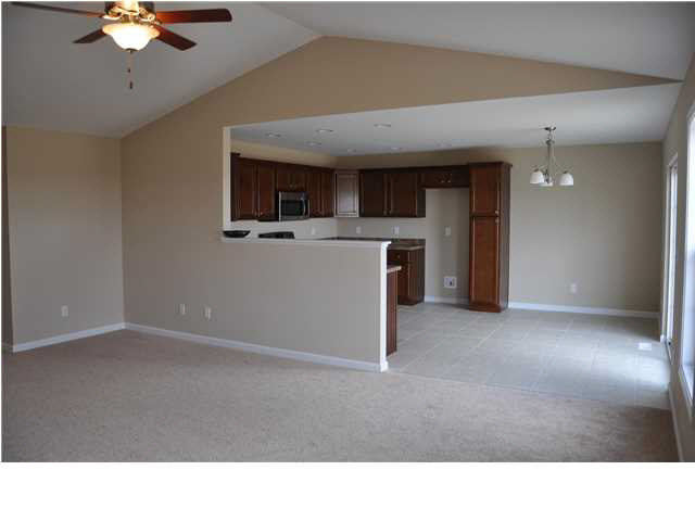 810 Volkman Rd, Evansville, IN 47725 photo 4