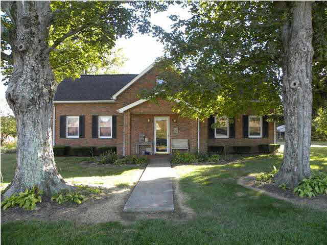 2935 E John Ford Rd, Hazleton, IN 47640 photo 1