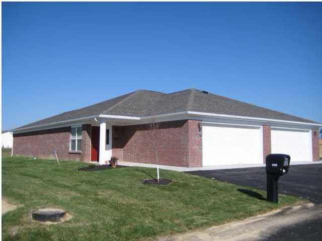 7421 Brycen Ln, Evansville, IN 47725 photo 1