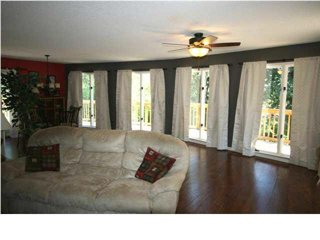 2320 Sharon Pl, Evansville, IN 47725 photo 4