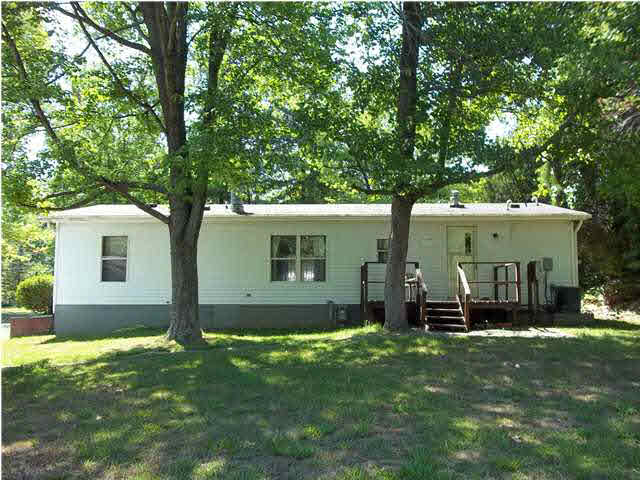 8121 Old State Rd, Evansville, IN 47710 photo 2