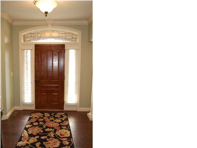 10313 Havenwood Meadows Dr, Evansville, IN 47725 photo 2