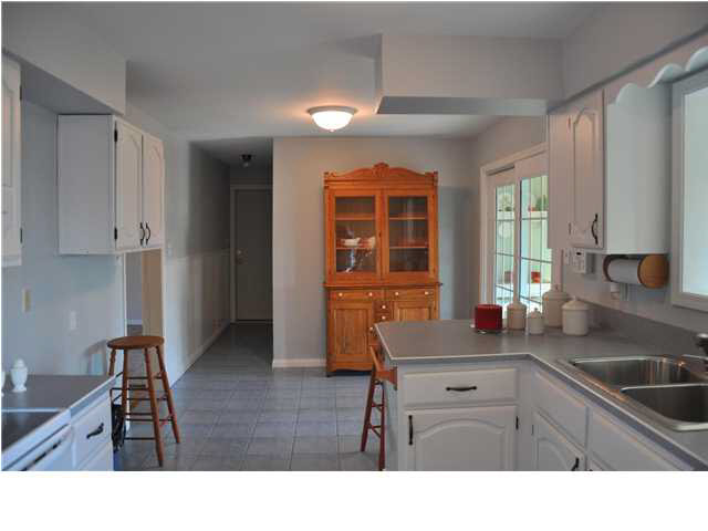 5888 Westchester Dr, Newburgh, IN 47630 photo 7