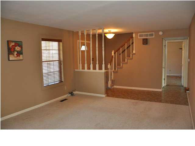 5888 Westchester Dr, Newburgh, IN 47630 photo 4