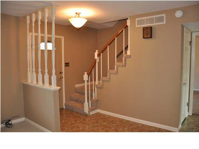 5888 Westchester Dr, Newburgh, IN 47630 photo 3