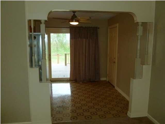 426 Les Dr, Chandler, IN 47610 photo 10