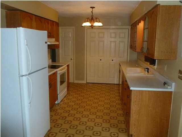 426 Les Dr, Chandler, IN 47610 photo 7