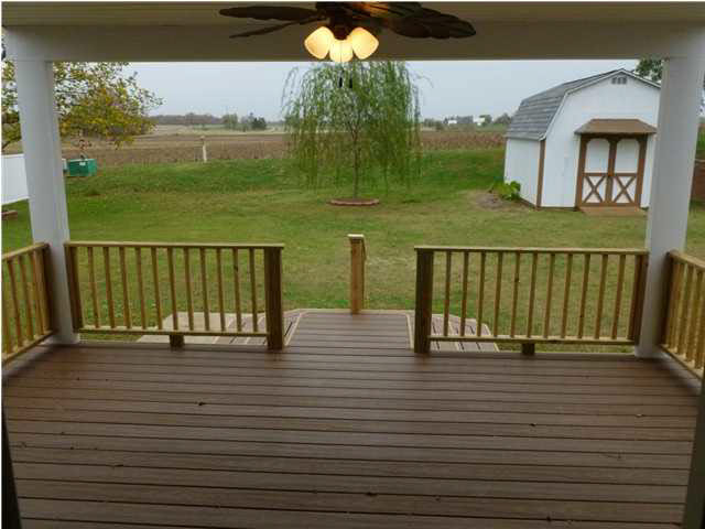 426 Les Dr, Chandler, IN 47610 photo 16