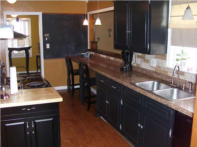 1012 S Saint James Blvd, Evansville, IN 47714 photo 9