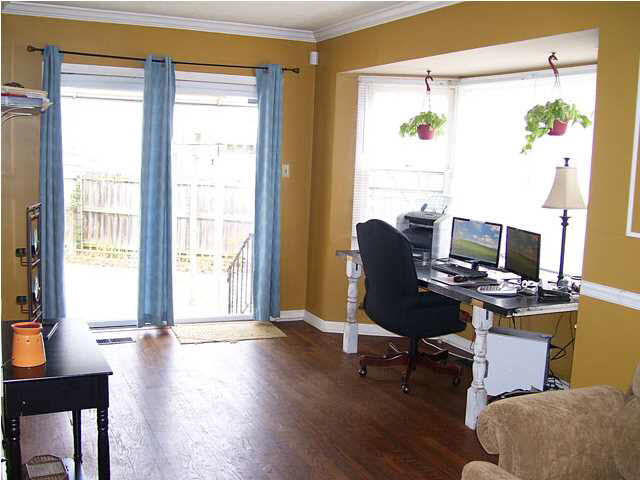 1012 S Saint James Blvd, Evansville, IN 47714 photo 5