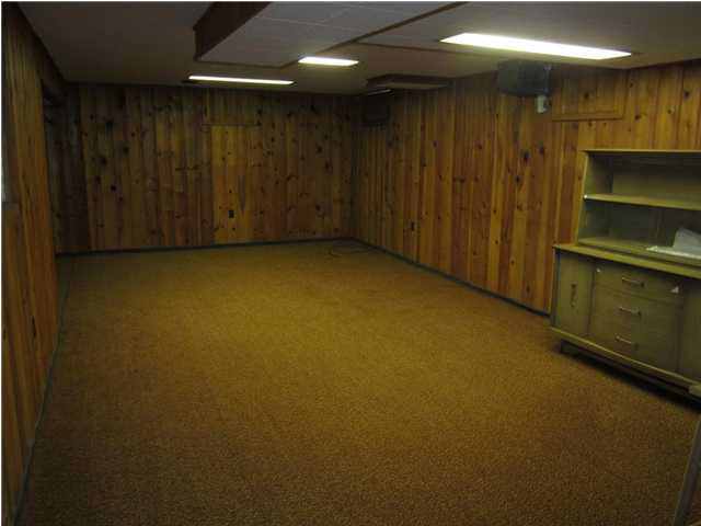2335 E Gum St, Evansville, IN 47714 photo 16