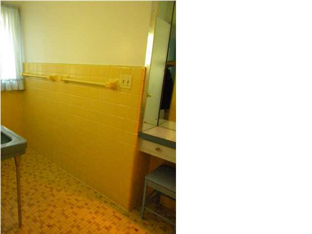 2335 E Gum St, Evansville, IN 47714 photo 20