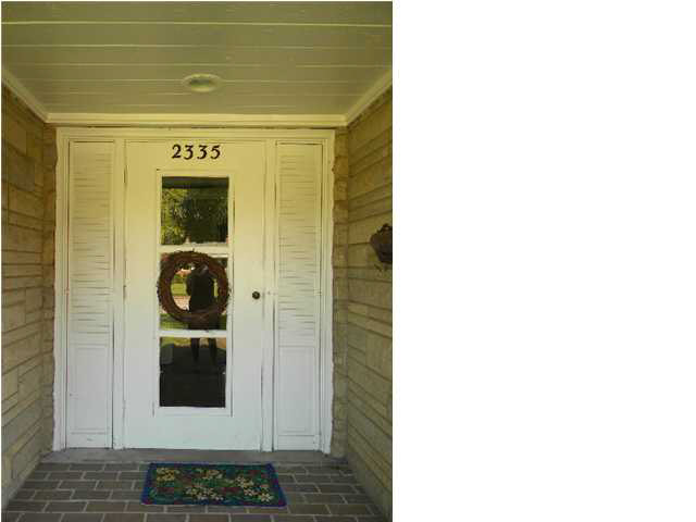 2335 E Gum St, Evansville, IN 47714 photo 2