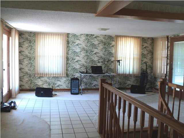 11530 Big Cynthiana Rd, Evansville, IN 47720 photo 2