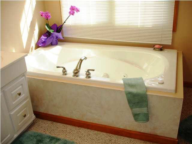 238 Byron St, Loogootee, IN 47553 photo 7