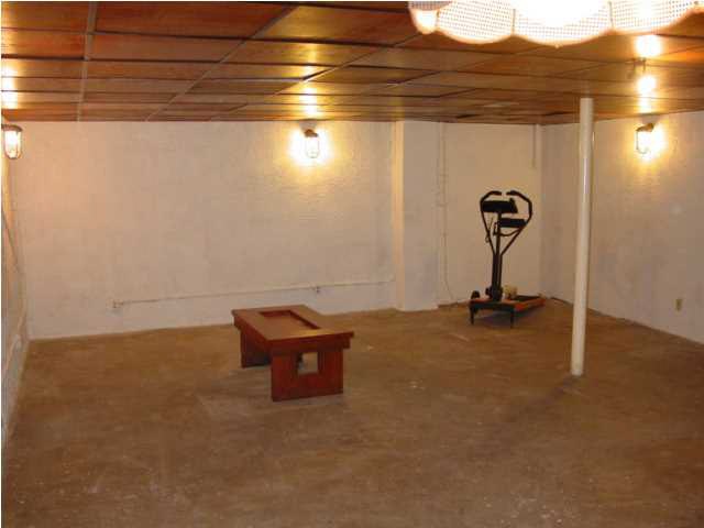 1707 Keck Ave, Evansville, IN 47711 photo 17