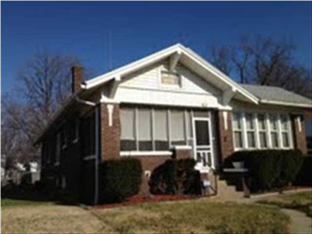 816 Ravenswood Dr, Evansville, IN 47713 photo 1
