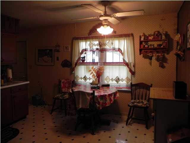 5317 N Kerth Ave, Evansville, IN 47711 photo 7