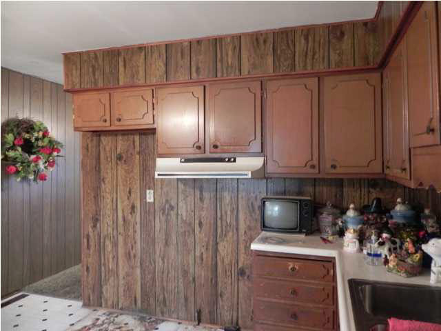 5317 N Kerth Ave, Evansville, IN 47711 photo 9