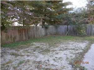 316 Jackson St, Huntingburg, IN 47542 photo 3