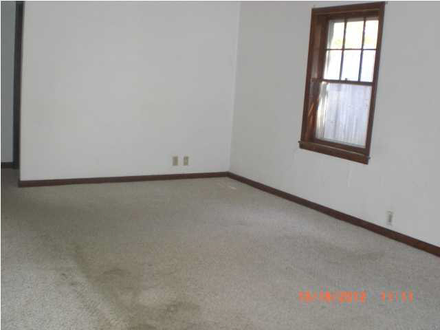 4306 Cherry Ct, Evansville, IN 47714 photo 2