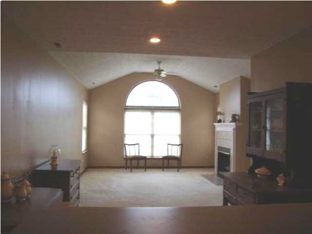 8314 Gate Way Dr, Evansville, IN 47715 photo 5