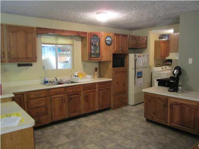 11181 Sweet Gum Rd, Leopold, IN 47551 photo 4