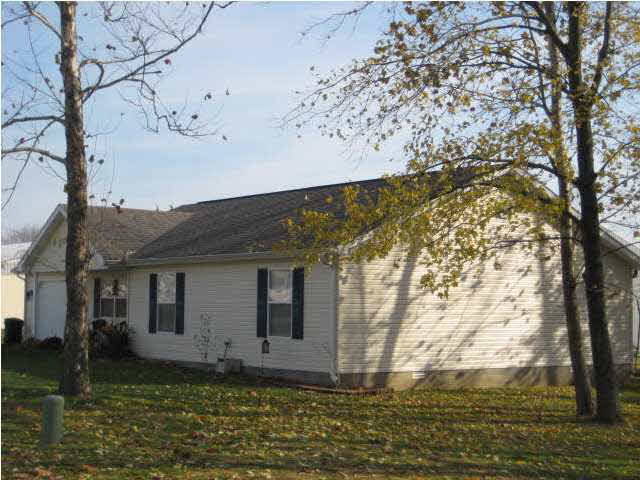 2299 Country View Dr, Washington, IN 47501 photo 1