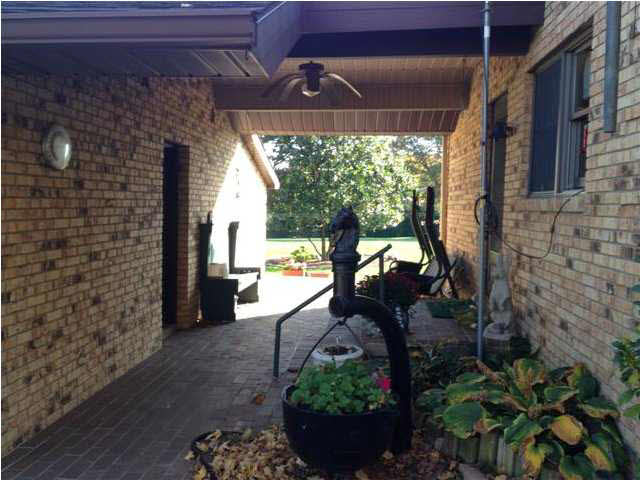 1466 S 100 E, Princeton, IN 47670 photo 5