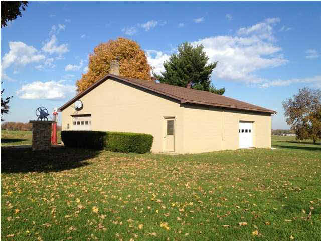 1466 S 100 E, Princeton, IN 47670 photo 8