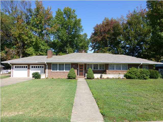 2416 E Chandler Ave, Evansville, IN 47714 photo 1