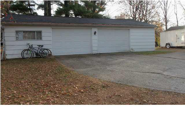 606 Troy Rd, Washington, IN 47501 photo 11