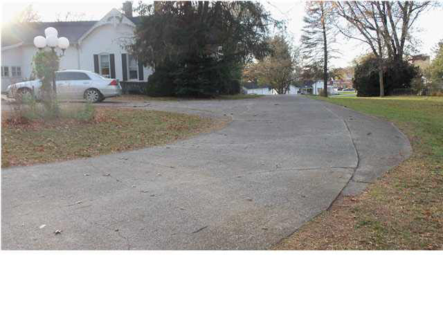 606 Troy Rd, Washington, IN 47501 photo 10