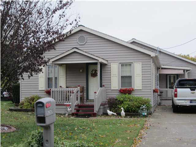 1625 Johnson Ln, Evansville, IN 47712 photo 1