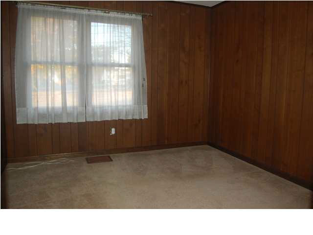 525 E Moore St, Boonville, IN 47601 photo 5