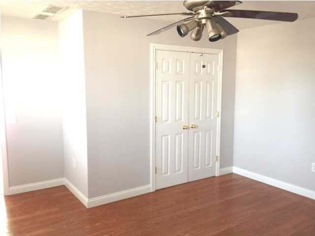 2304 W Virginia St, Evansville, IN 47712 photo 12