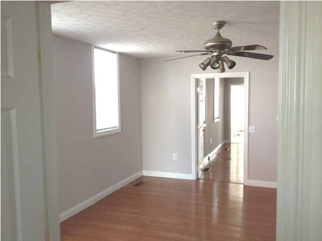 2304 W Virginia St, Evansville, IN 47712 photo 7