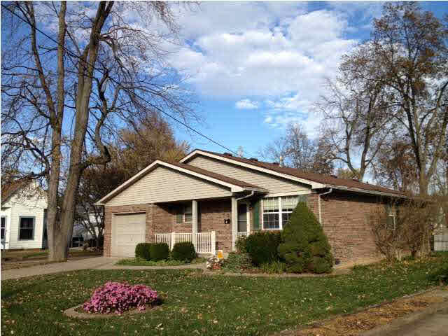 317 N Seventh St, Boonville, IN 47601 photo 1
