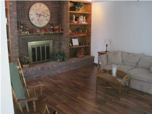 145 Lant Ln, Evansville, IN 47715 photo 7