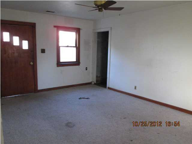 1801 Stinson Ave, Evansville, IN 47712 photo 3