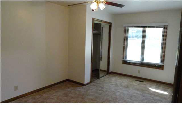 7203 Old State Rd, Evansville, IN 47710 photo 20